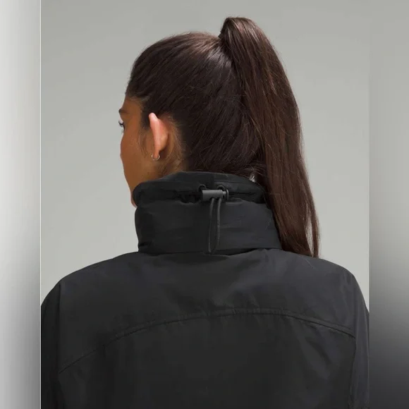 Lululemon Lightweight Cinch-Waist Jacket
Black Size 8 - Picture 2 of 10
